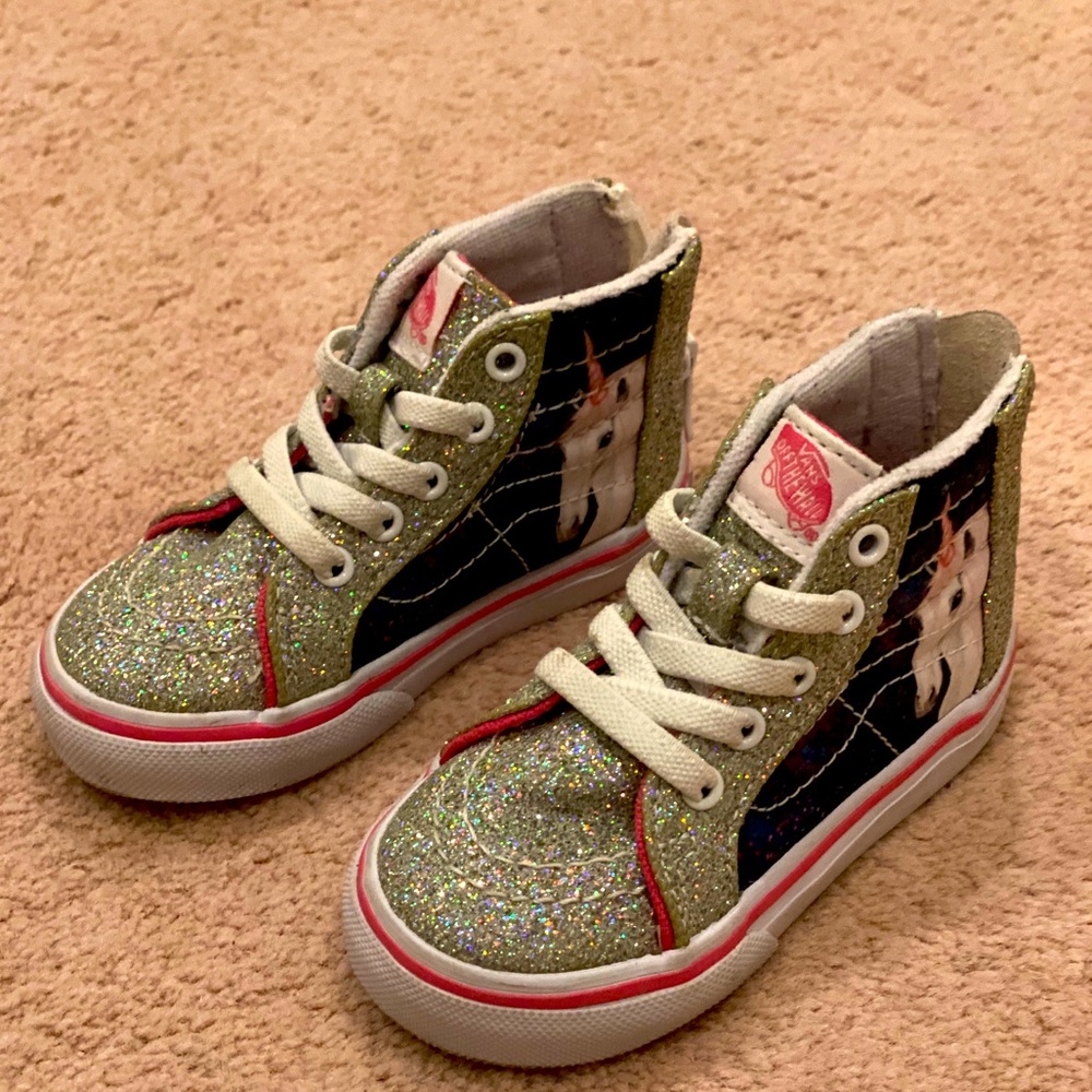Toddler Size 5 High top sparkle Vans woth unicorn detail